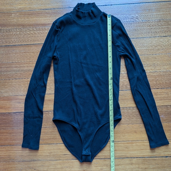 Black Ribbed Bodysuit - Picture 5 of 7